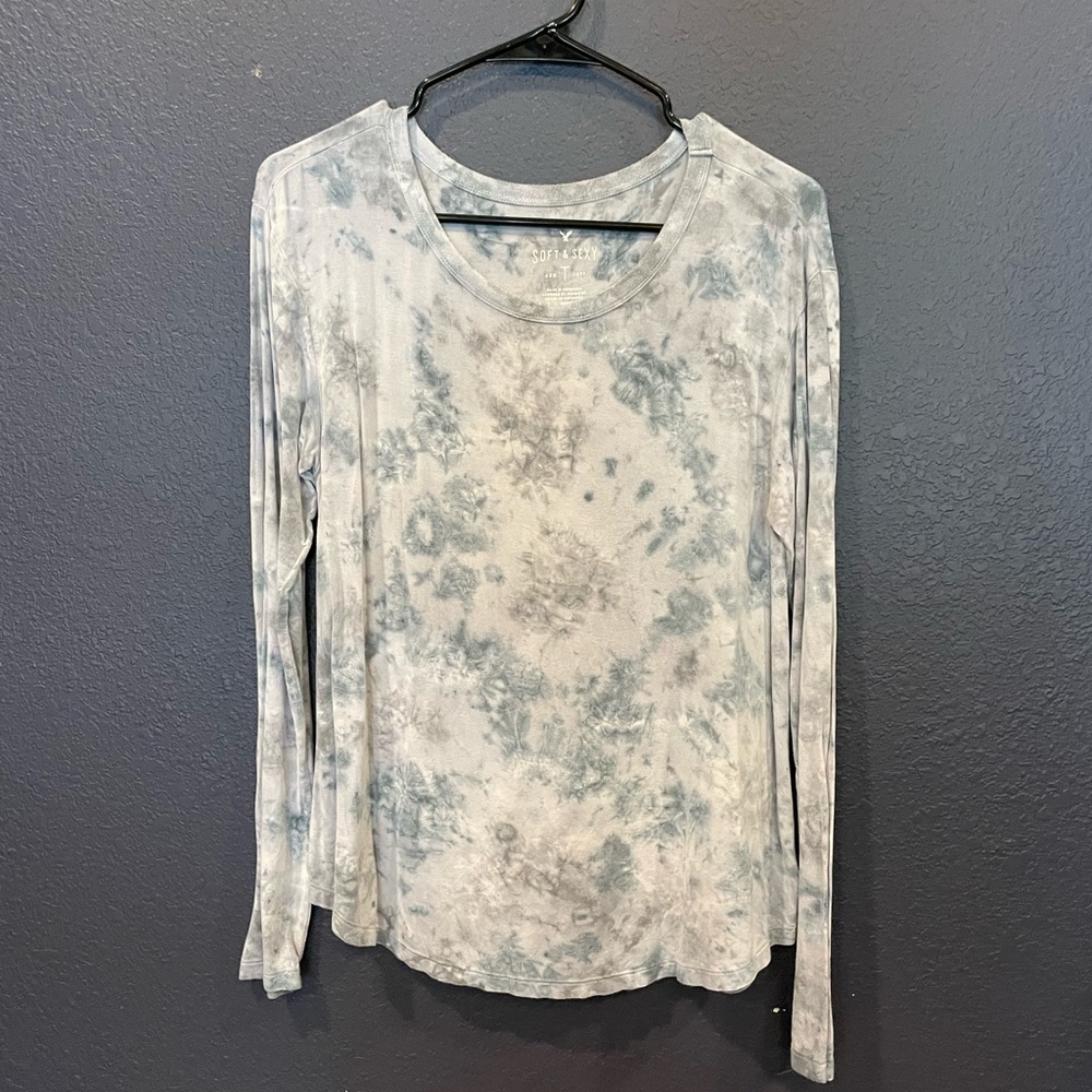 American Eagle “Soft & Sexy” Collection Thin Tee